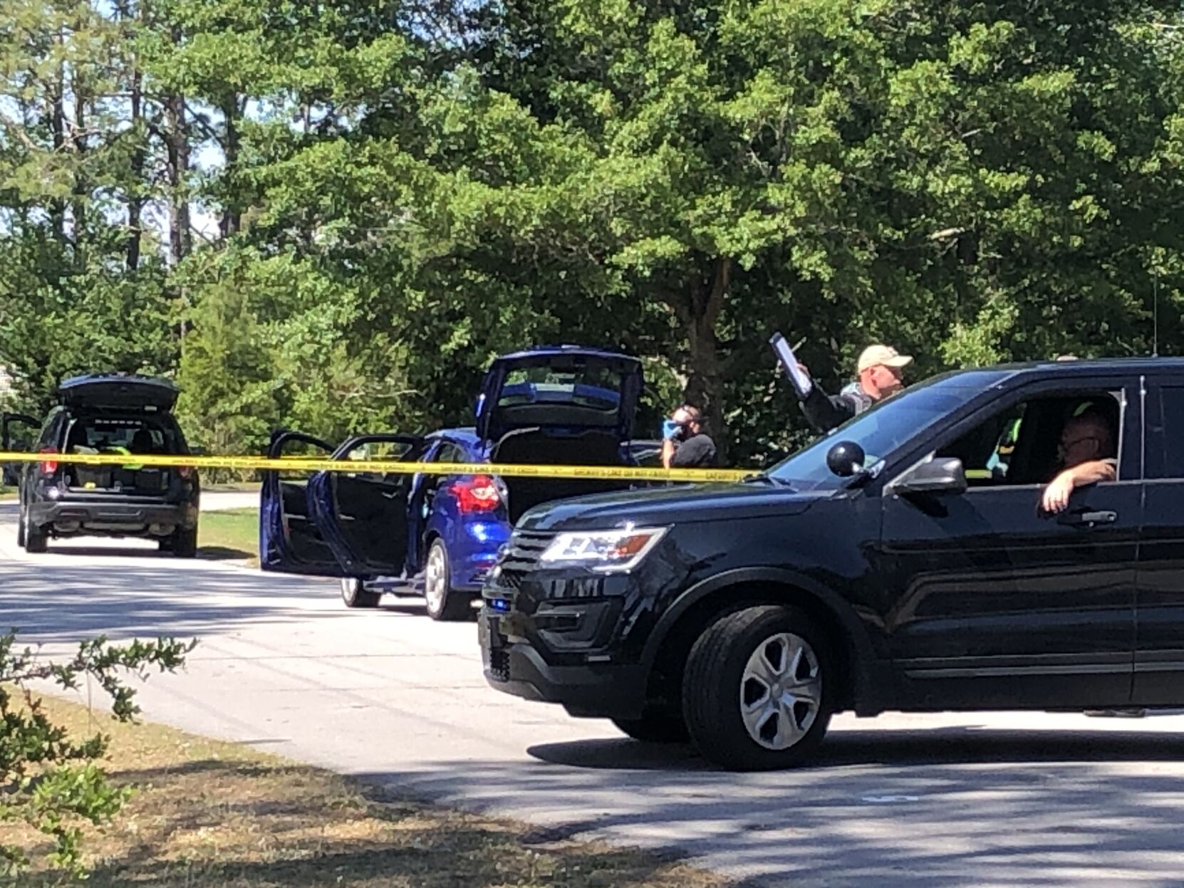 Highway 24 reopens to traffic as law enforcement clears standoff situation